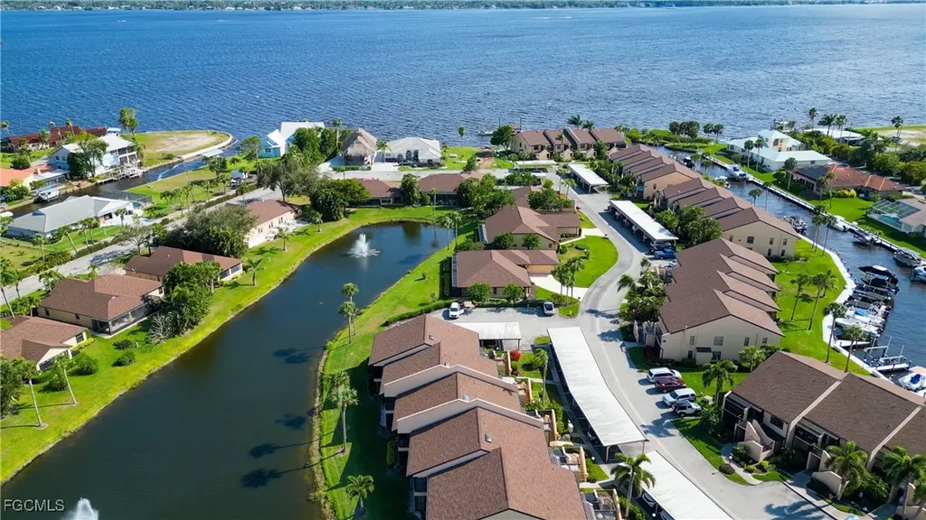 15489 Admiralty Circle North Fort Myers FL 33917
