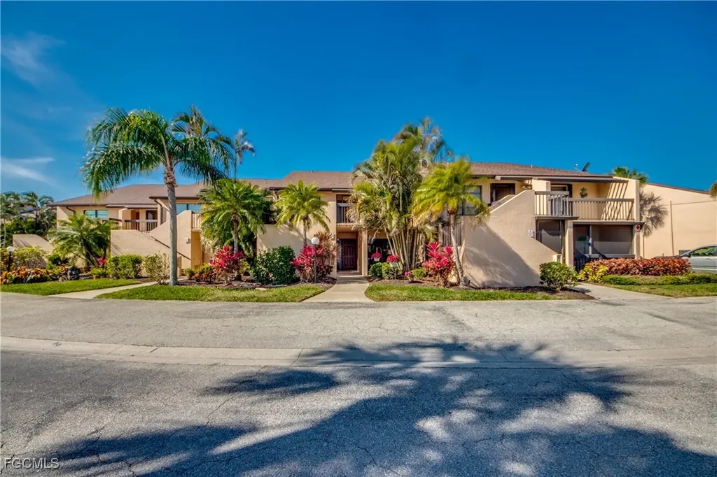 15489 Admiralty Circle North Fort Myers FL 33917