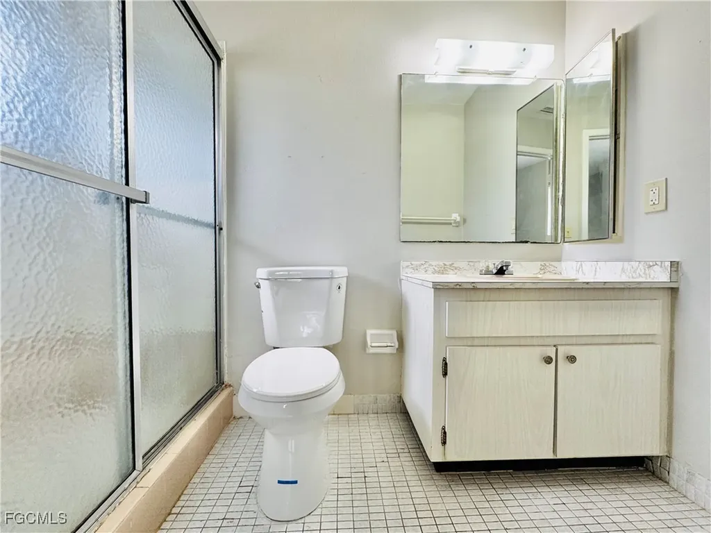 3619 SE 9th Place Cape Coral FL 33904