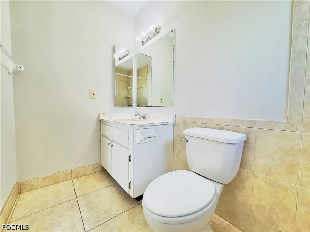 3619 SE 9th Place Cape Coral FL 33904