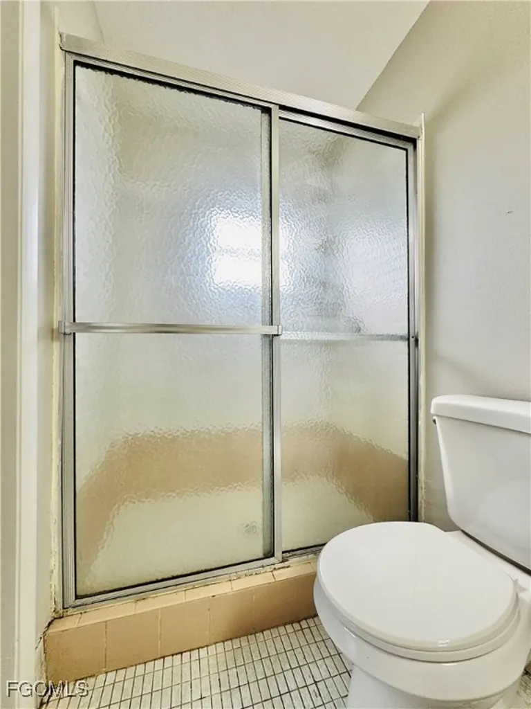 3619 SE 9th Place Cape Coral FL 33904