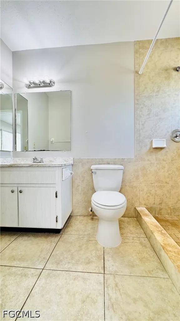 3619 SE 9th Place Cape Coral FL 33904