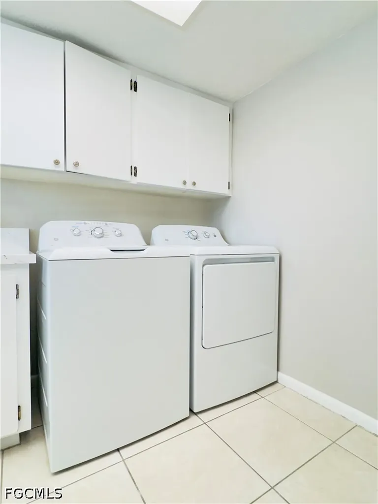 3619 SE 9th Place Cape Coral FL 33904