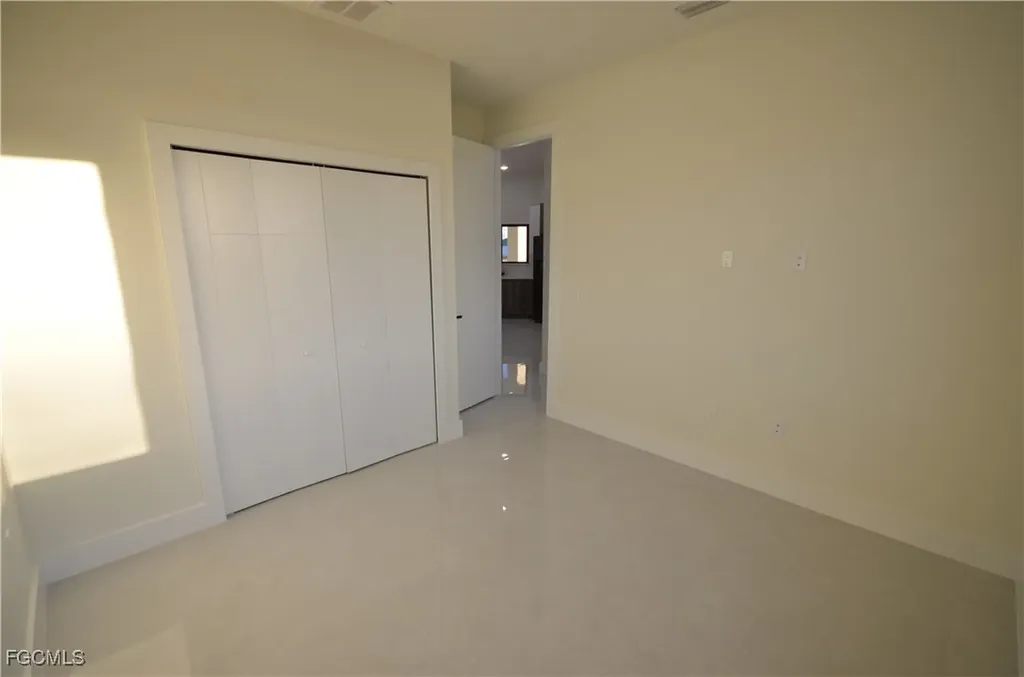 2416 Diplomat Parkway W Cape Coral FL 33993