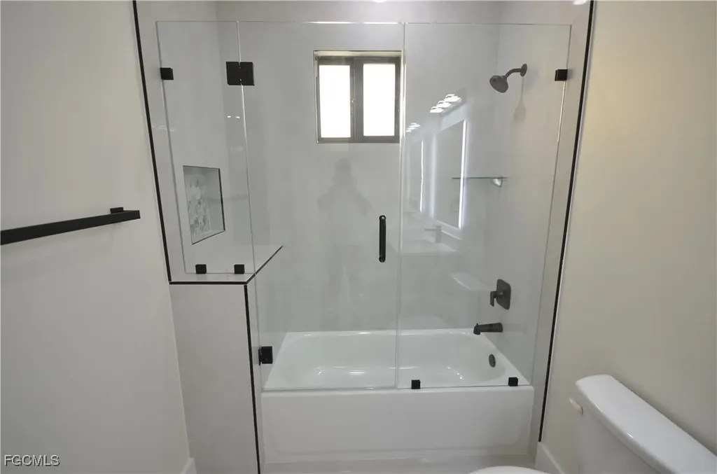 2416 Diplomat Parkway W Cape Coral FL 33993