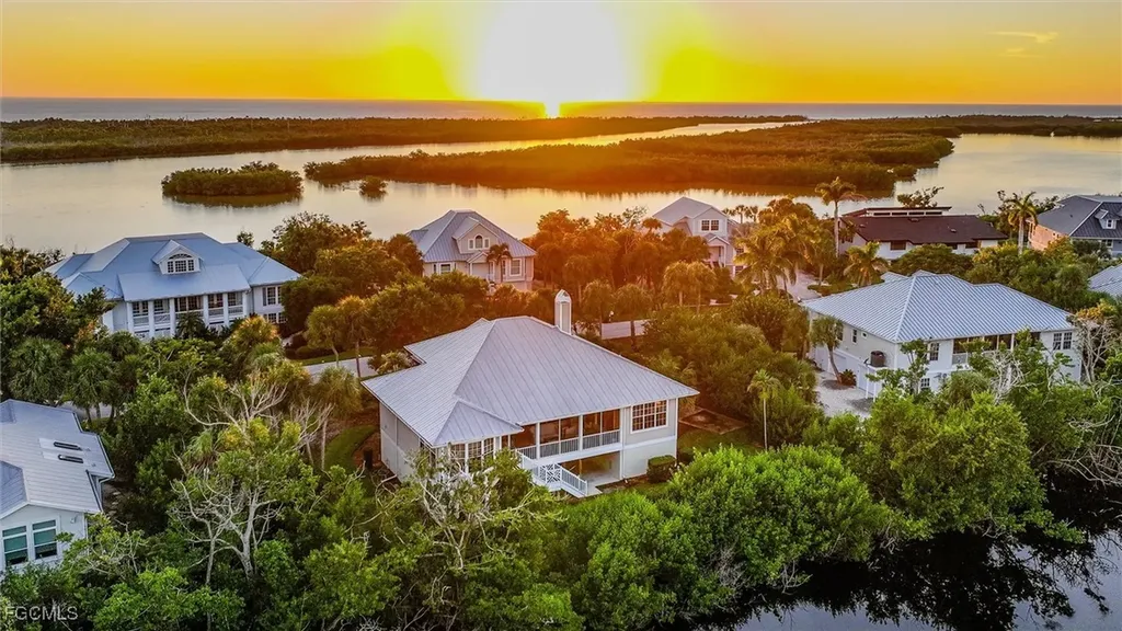 5422 Osprey Court Sanibel FL 33957