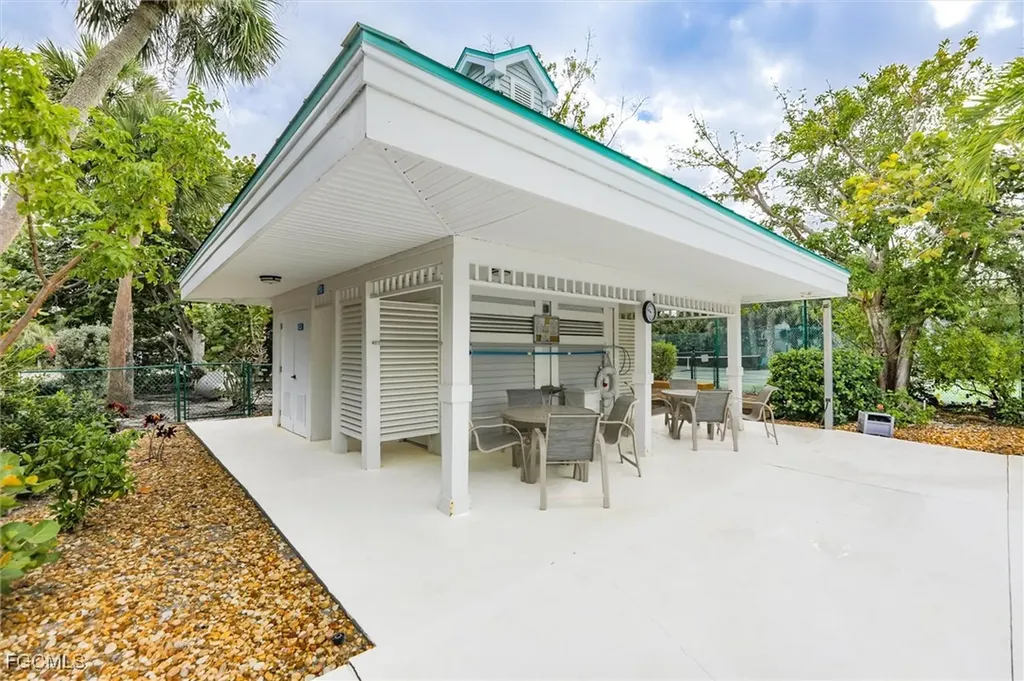 5422 Osprey Court Sanibel FL 33957