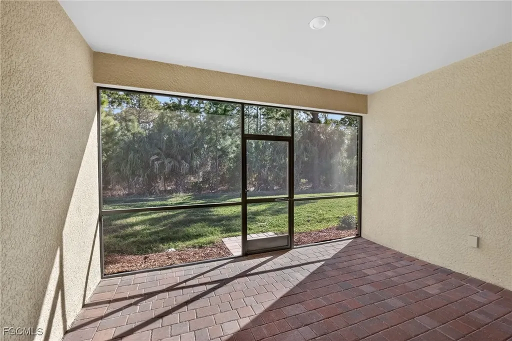 17364 Walnut Run Drive Alva FL 33920