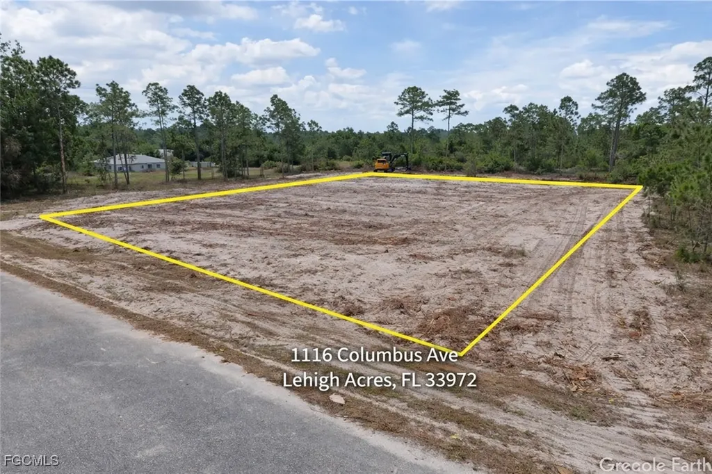 1116 Columbus Avenue Lehigh Acres FL 33972
