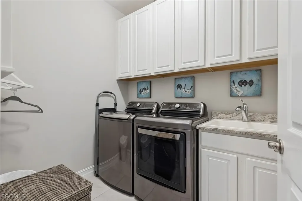 14559 Topsail Drive Naples FL 34114