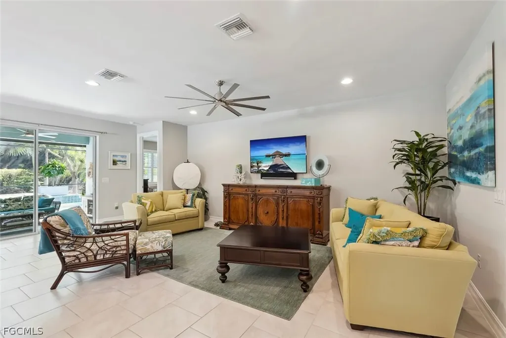 14559 Topsail Drive Naples FL 34114