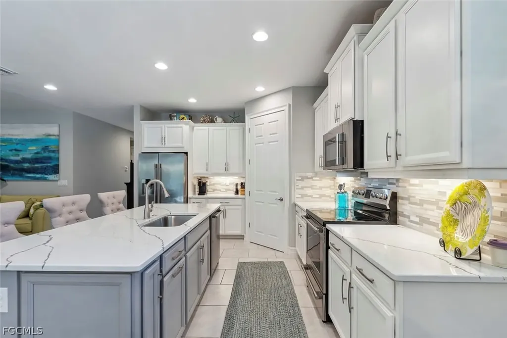 14559 Topsail Drive Naples FL 34114