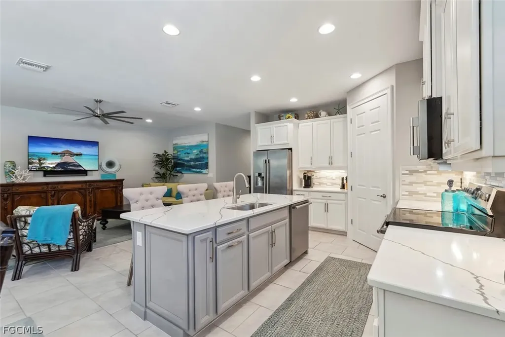 14559 Topsail Drive Naples FL 34114