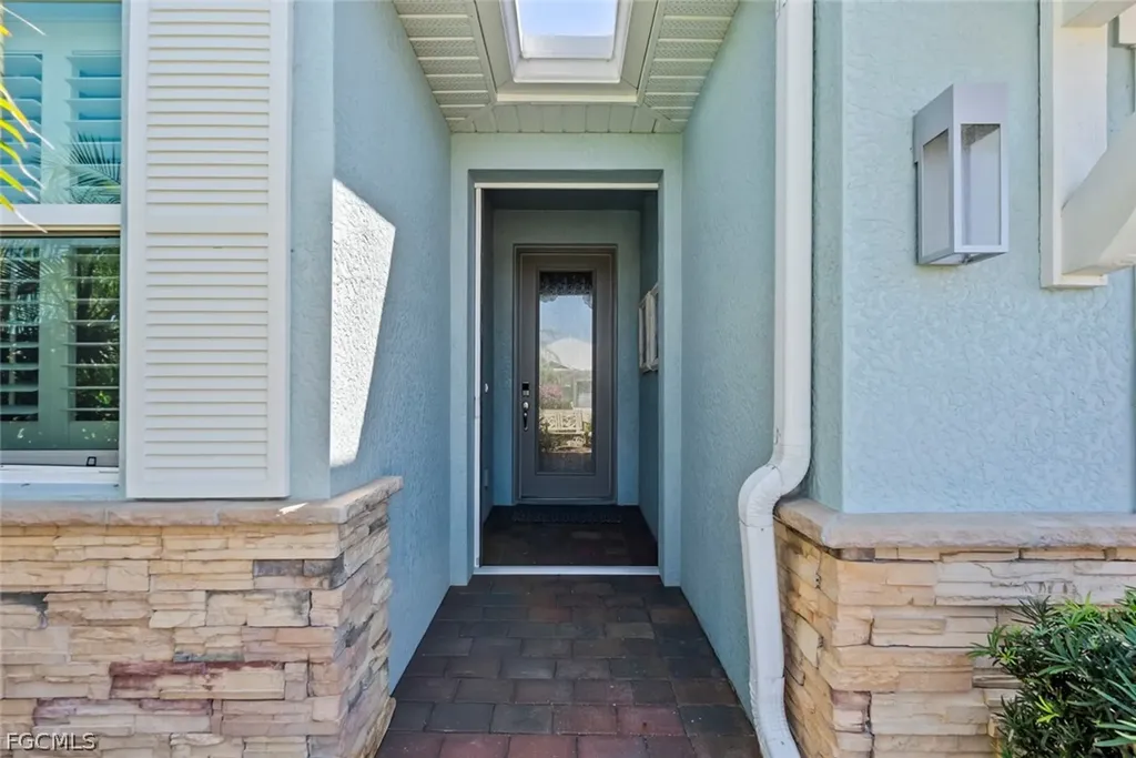 14559 Topsail Drive Naples FL 34114