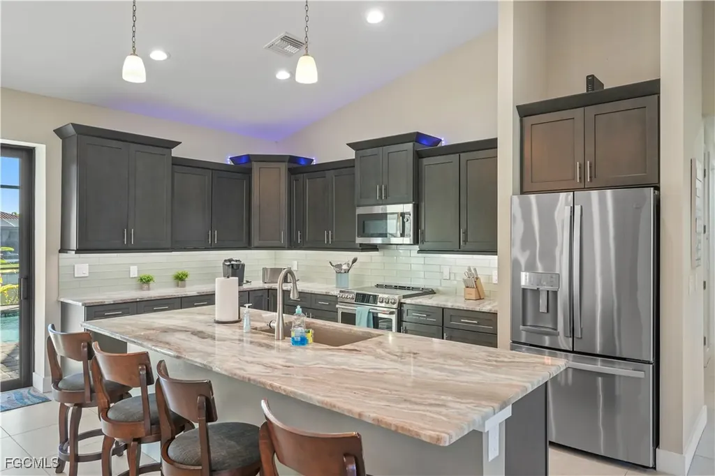 2519 SW 15th Avenue Cape Coral FL 33914