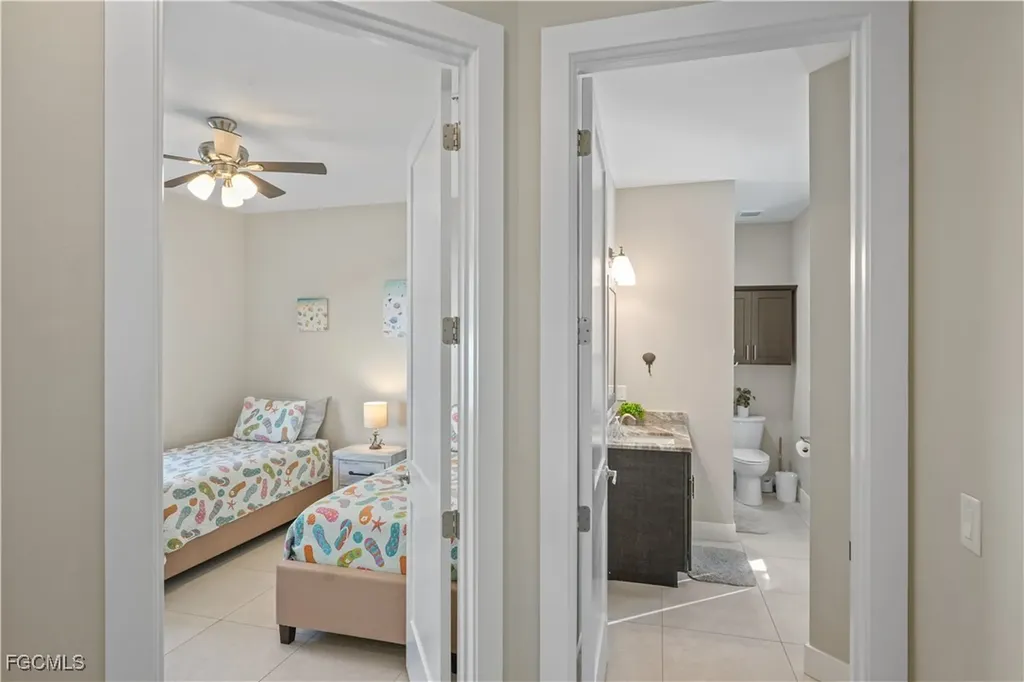 2519 SW 15th Avenue Cape Coral FL 33914
