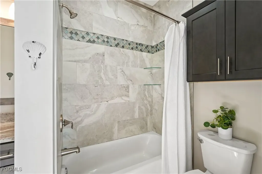 2519 SW 15th Avenue Cape Coral FL 33914