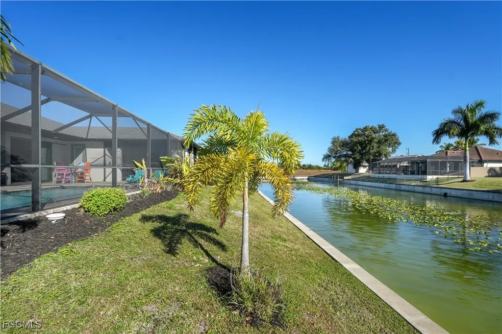 2519 SW 15th Avenue Cape Coral FL 33914