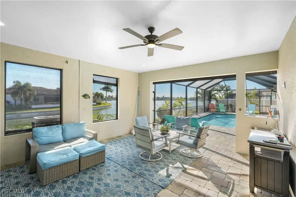 2519 SW 15th Avenue Cape Coral FL 33914