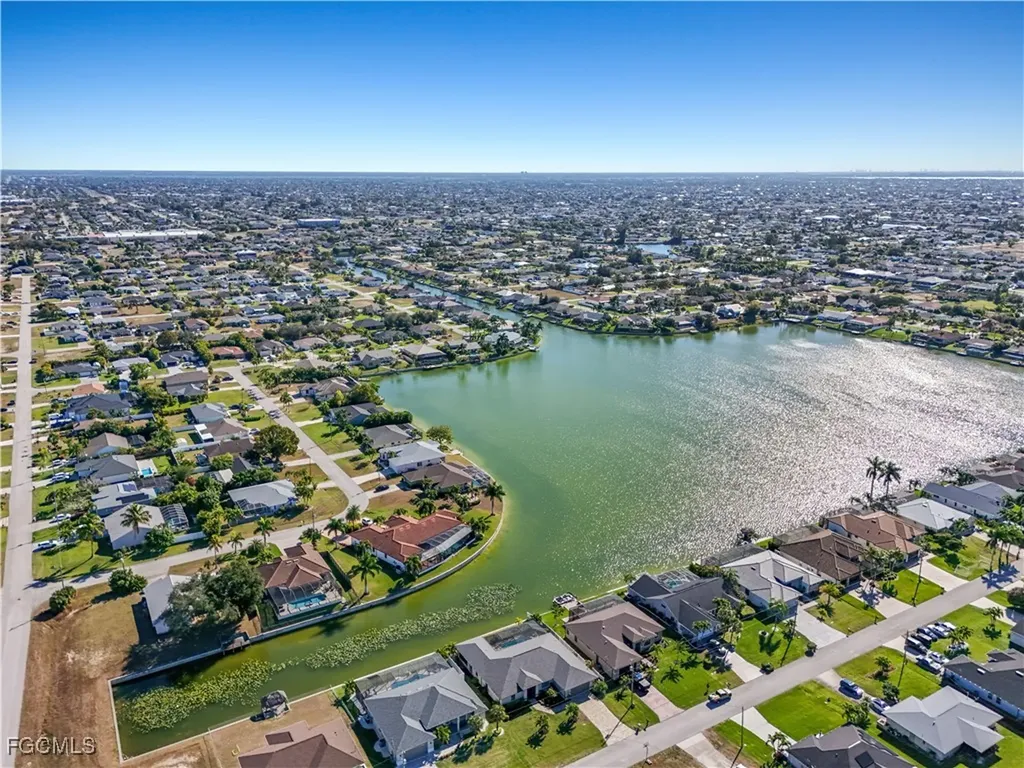 2519 SW 15th Avenue Cape Coral FL 33914