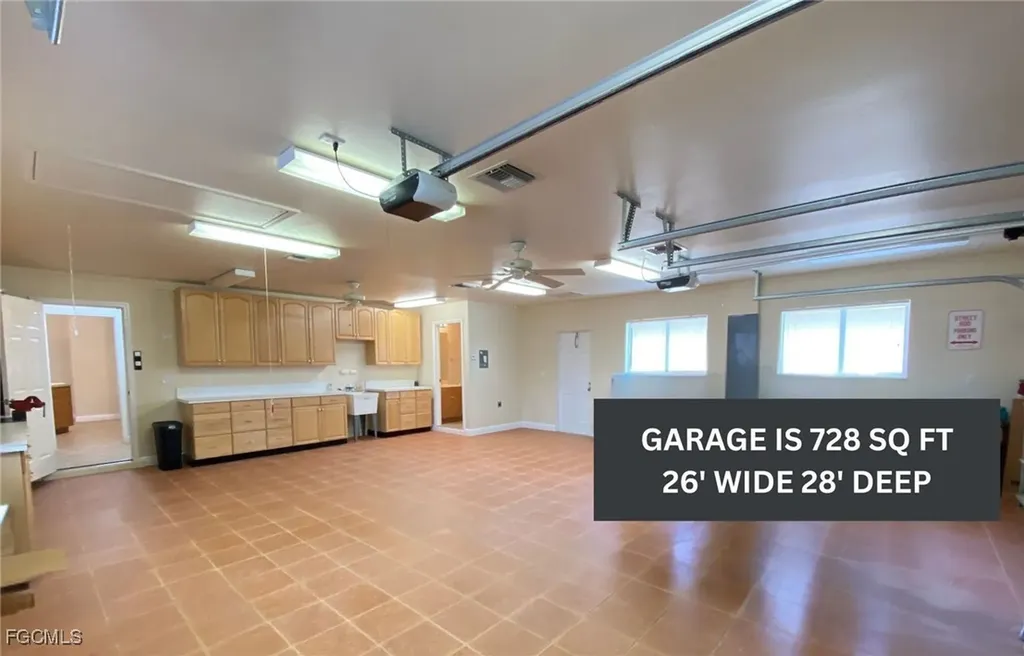 2615 SW 52nd Lane Cape Coral FL 33914