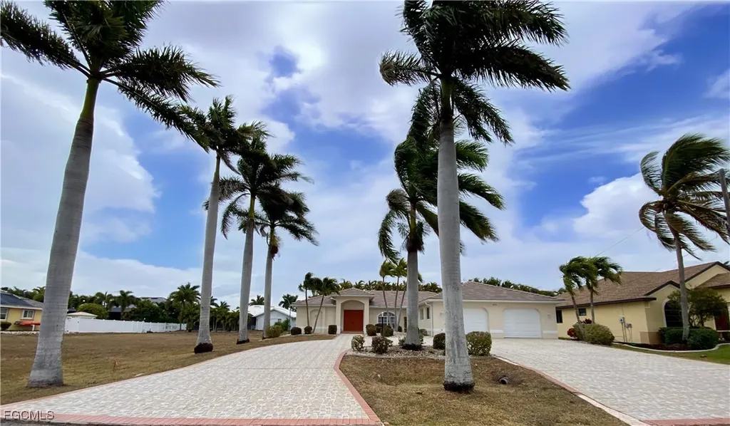 2615 SW 52nd Lane Cape Coral FL 33914