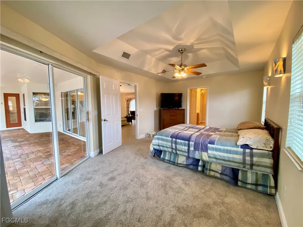 2615 SW 52nd Lane Cape Coral FL 33914