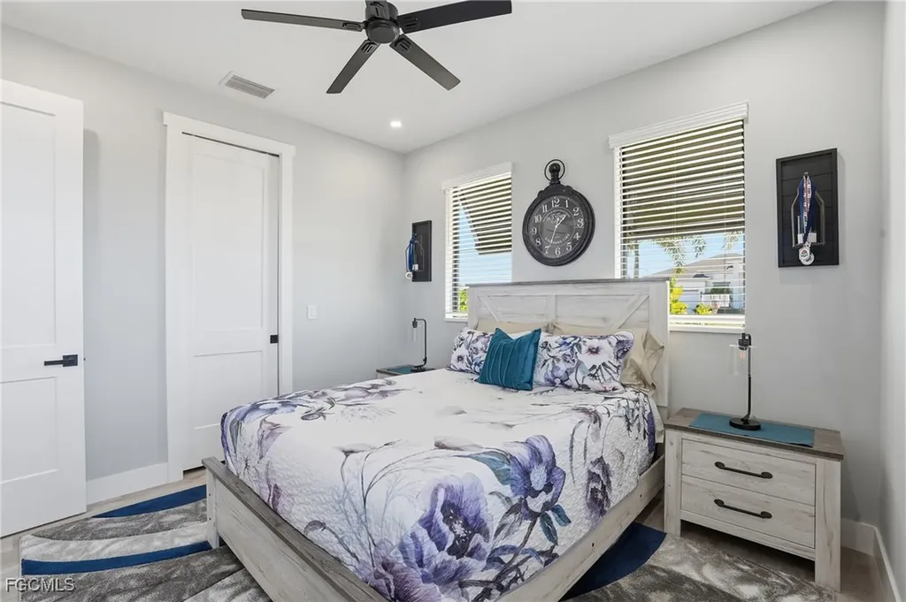 3911 NW 40th Terrace Cape Coral FL 33993