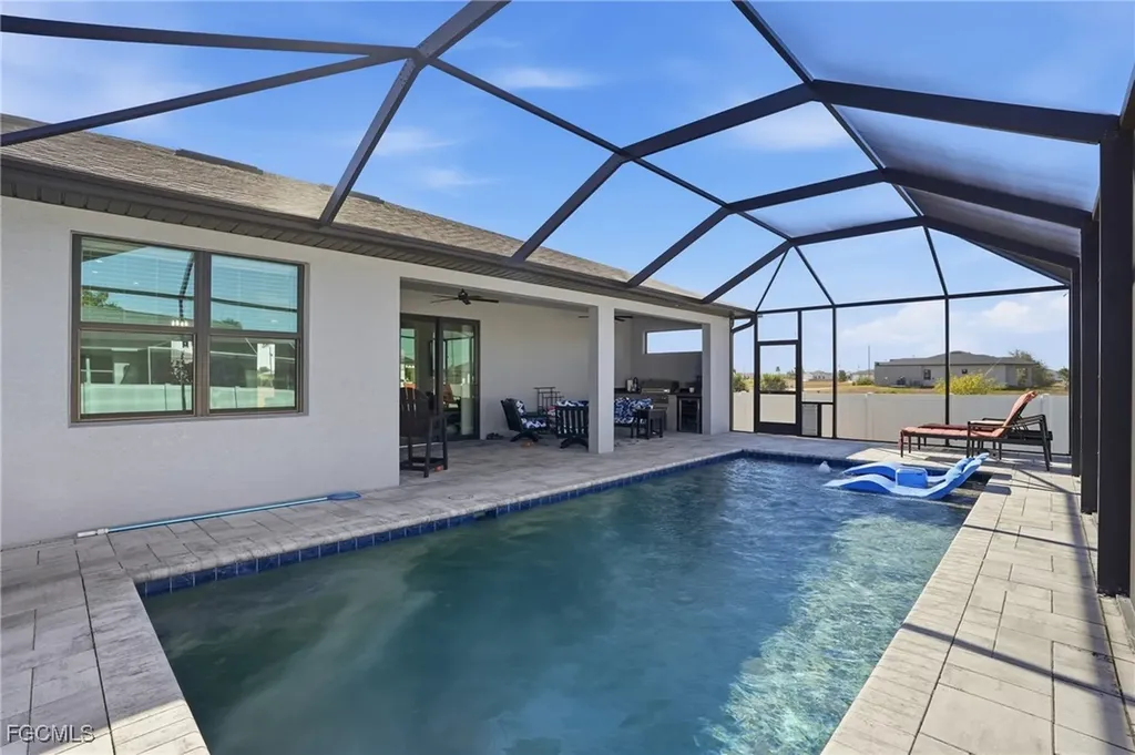 3911 NW 40th Terrace Cape Coral FL 33993