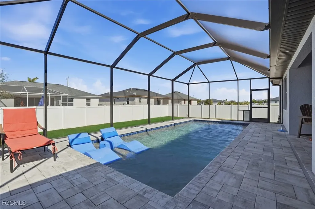 3911 NW 40th Terrace Cape Coral FL 33993