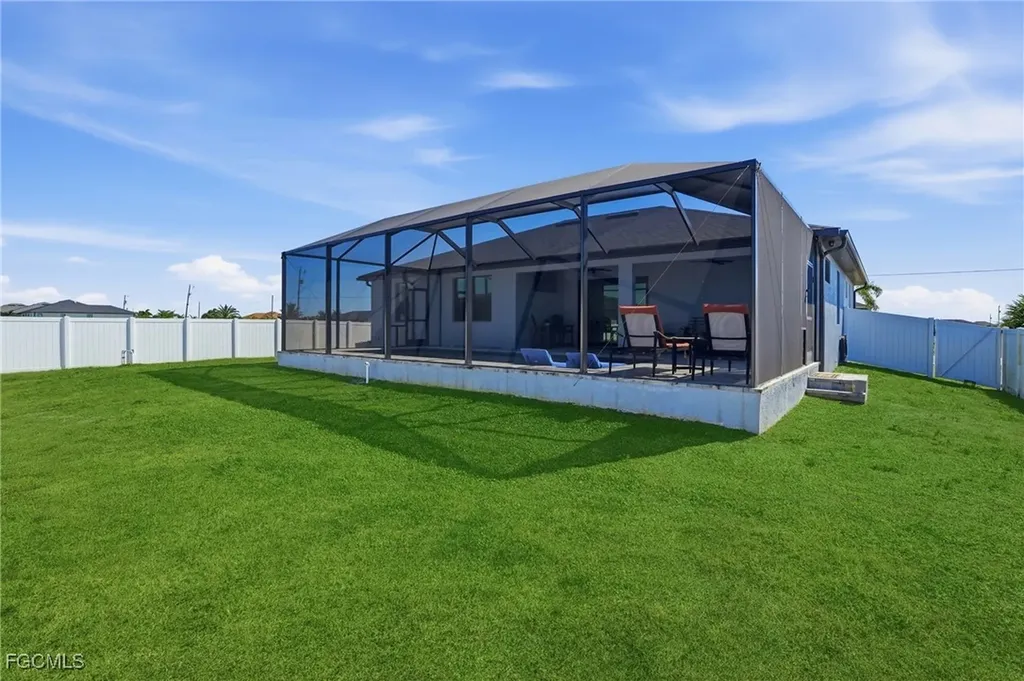 3911 NW 40th Terrace Cape Coral FL 33993