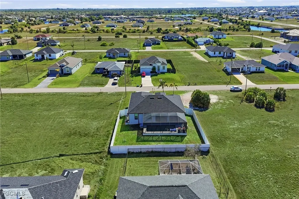 3911 NW 40th Terrace Cape Coral FL 33993