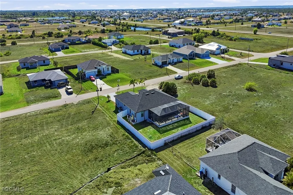 3911 NW 40th Terrace Cape Coral FL 33993