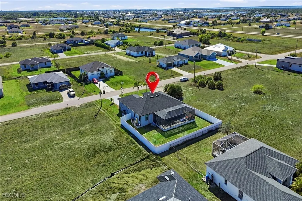 3911 NW 40th Terrace Cape Coral FL 33993
