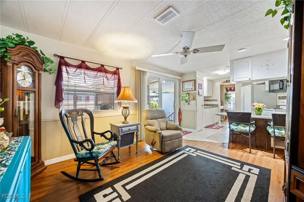 111 Snead Drive North Fort Myers FL 33903