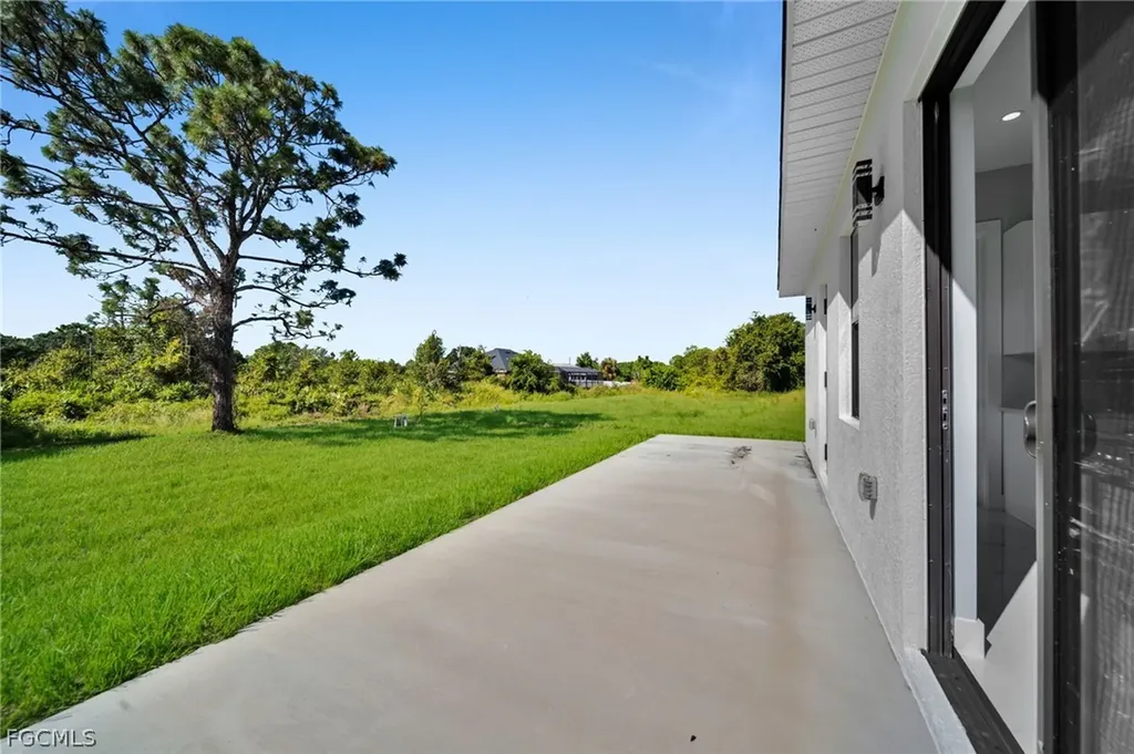 2709 50th Street W Lehigh Acres FL 33971