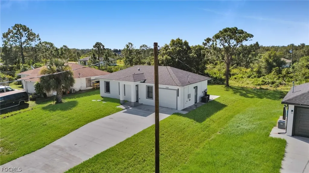 2709 50th Street W Lehigh Acres FL 33971