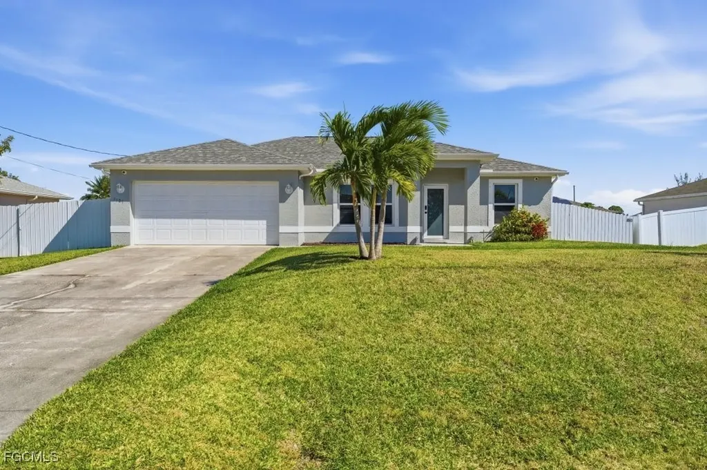 3909 NE 16th Avenue Cape Coral FL 33909