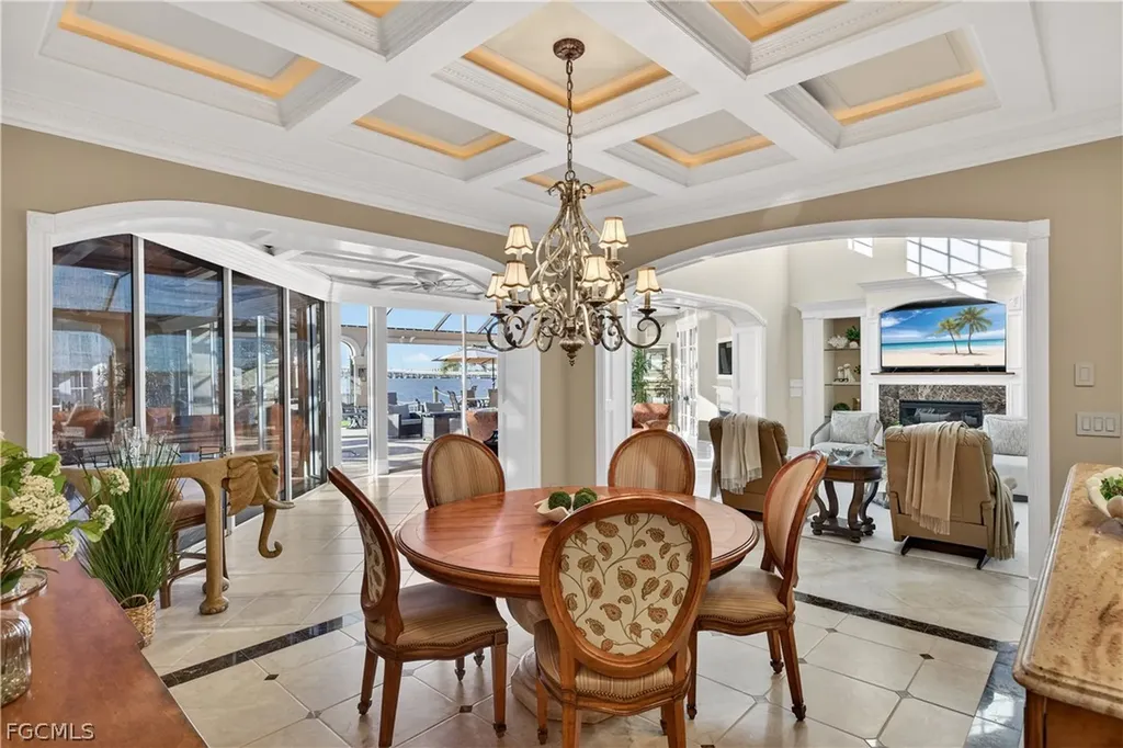 12782 Yacht Club Circle Fort Myers FL 33919