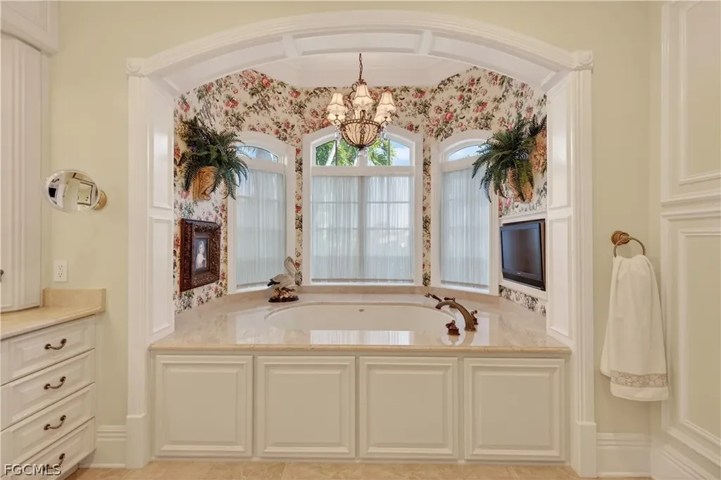 12782 Yacht Club Circle Fort Myers FL 33919