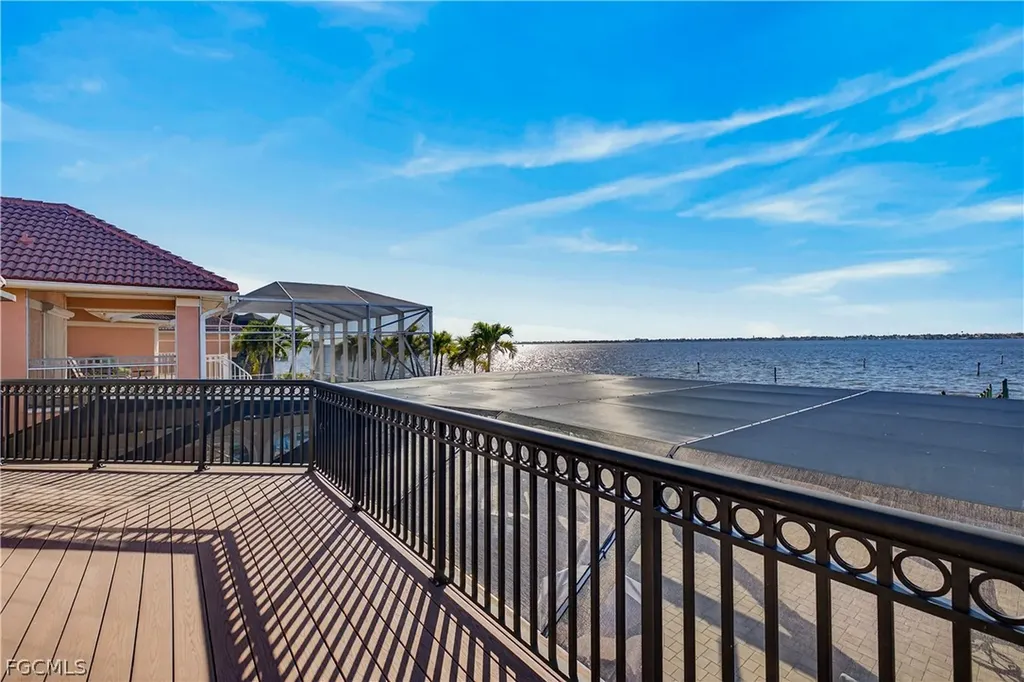 12782 Yacht Club Circle Fort Myers FL 33919