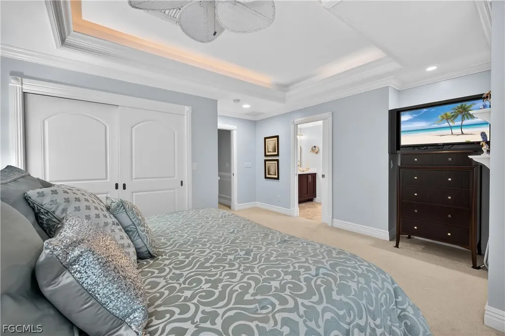 12782 Yacht Club Circle Fort Myers FL 33919