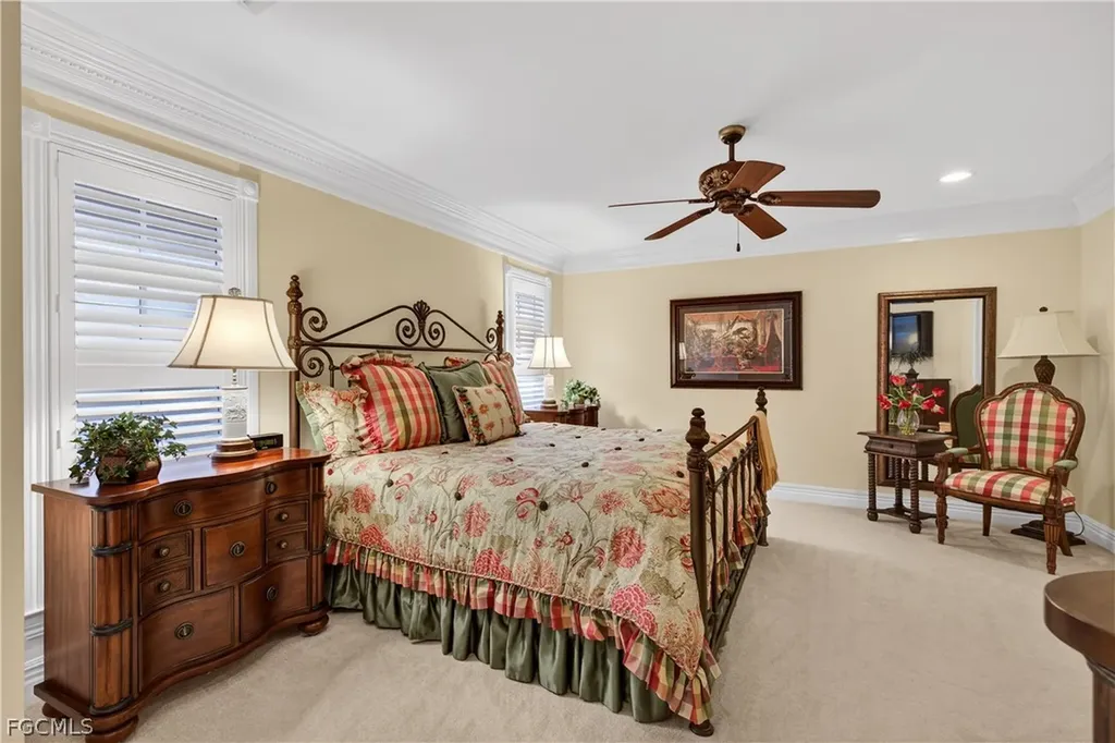 12782 Yacht Club Circle Fort Myers FL 33919
