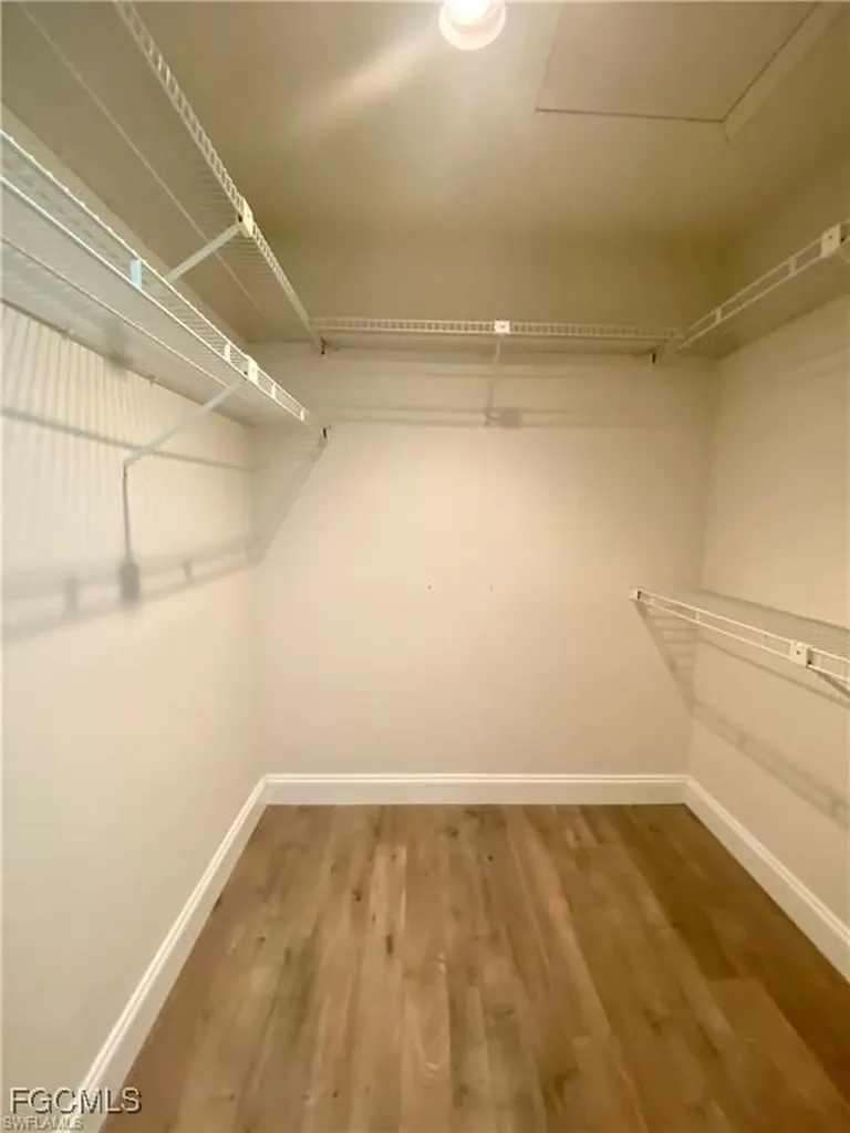 1427 SW 47th Terrace Cape Coral FL 33914