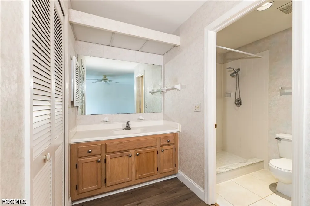 1427 SW 47th Terrace Cape Coral FL 33914