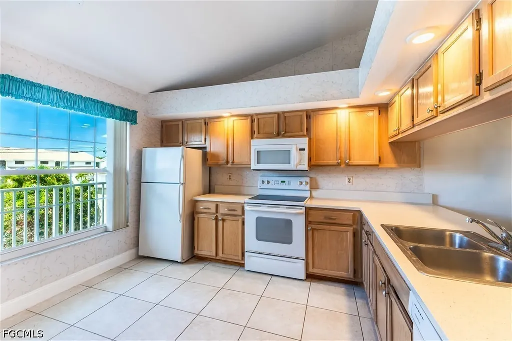 1427 SW 47th Terrace Cape Coral FL 33914