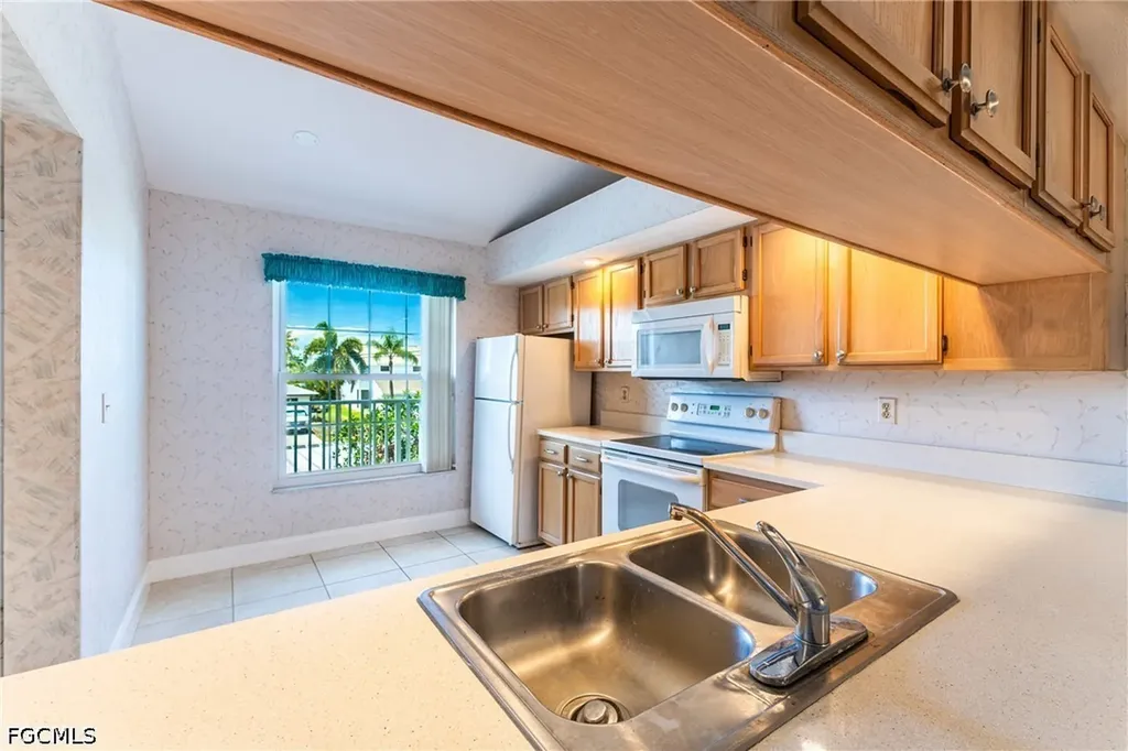 1427 SW 47th Terrace Cape Coral FL 33914
