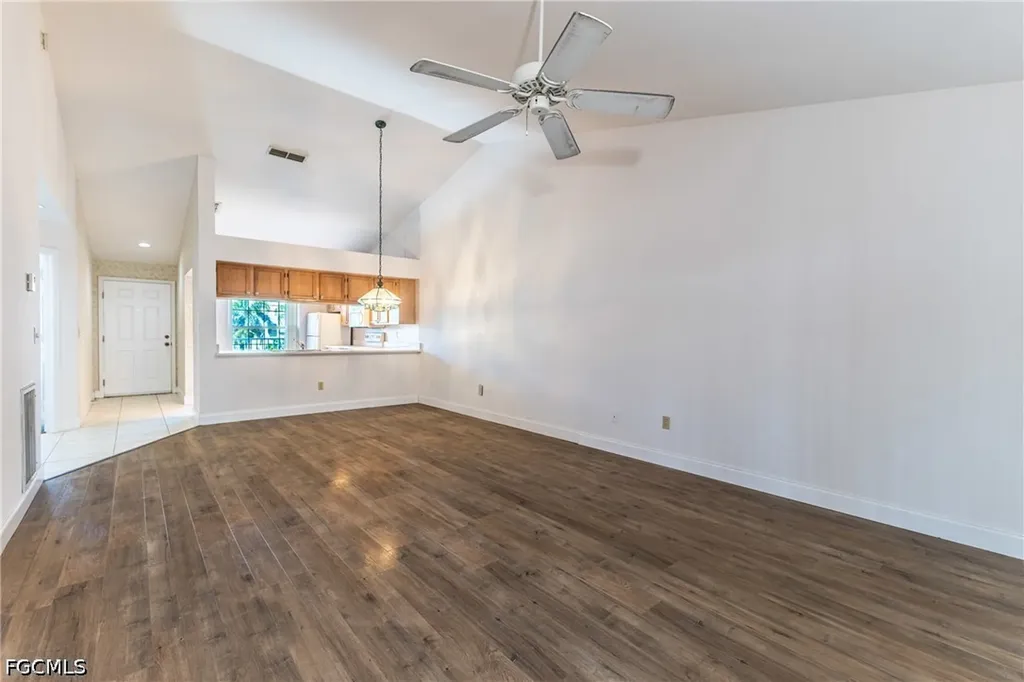 1427 SW 47th Terrace Cape Coral FL 33914