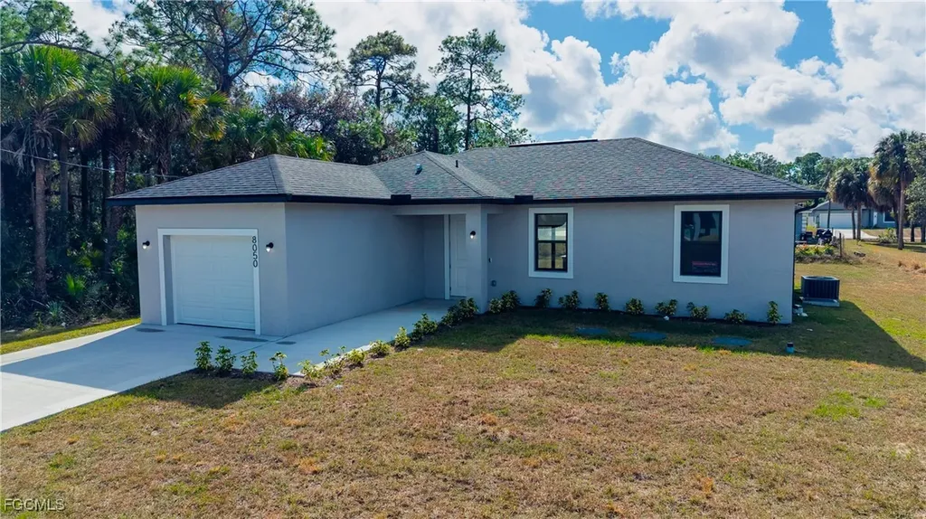 8050 Sherwood Circle Labelle FL 33935