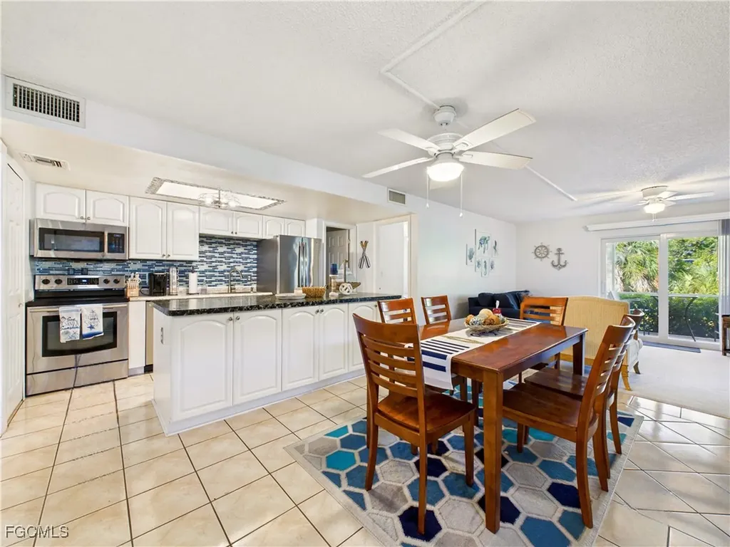 232 Palm Drive Naples FL 34112